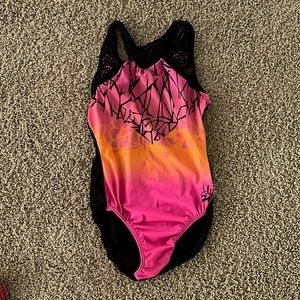 Gymnastics leotard